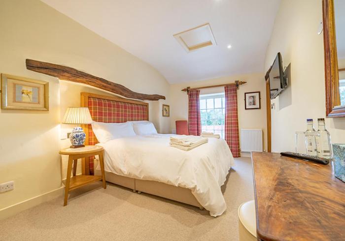 The Fleece Inn Shireshead Екстериор снимка
