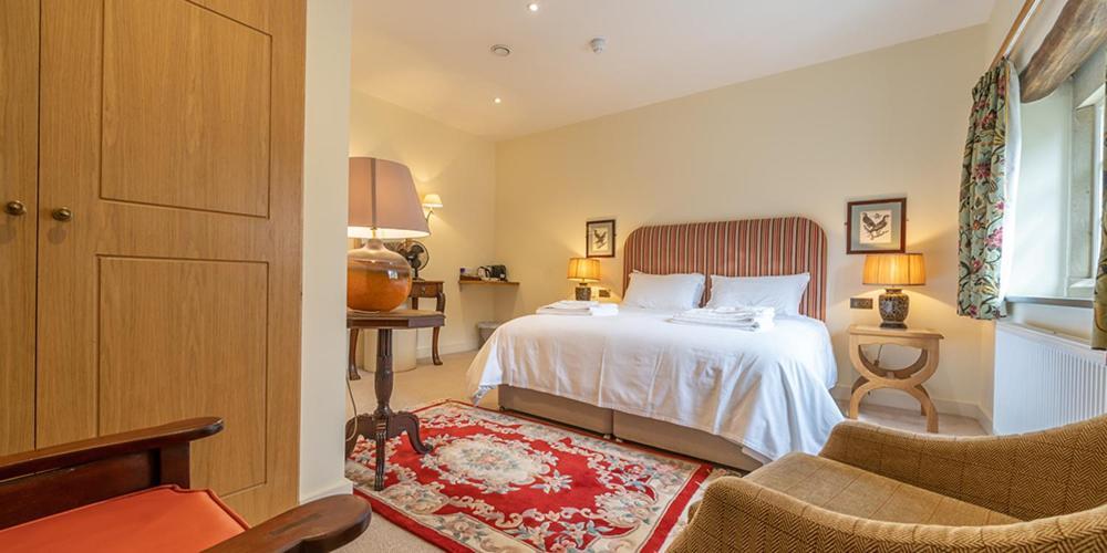 The Fleece Inn Shireshead Екстериор снимка