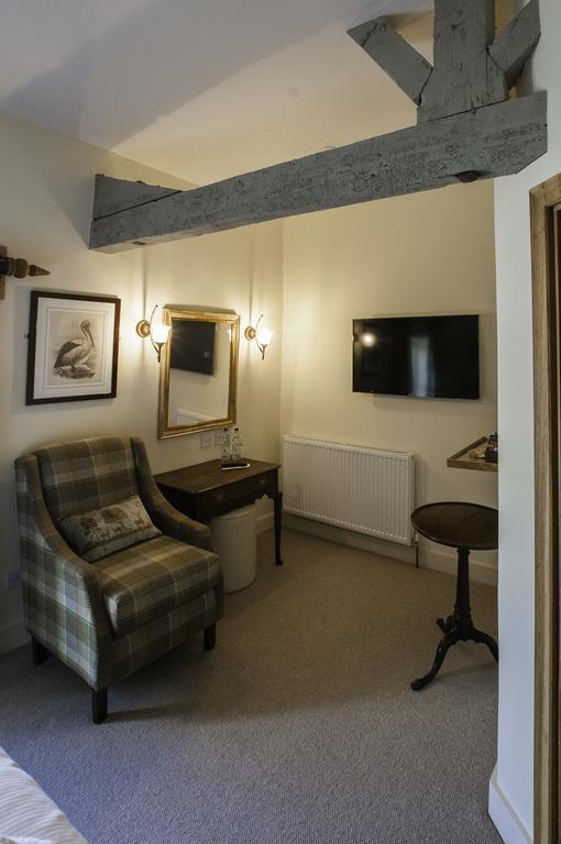 The Fleece Inn Shireshead Екстериор снимка
