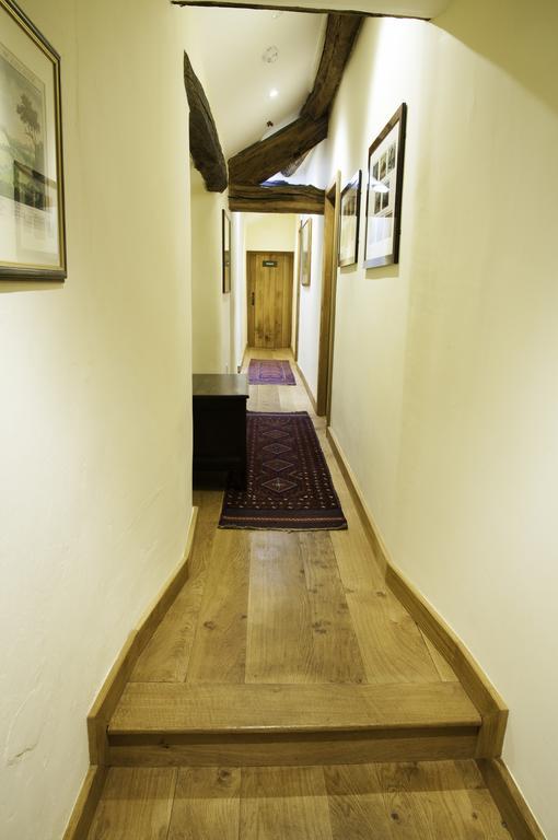 The Fleece Inn Shireshead Екстериор снимка