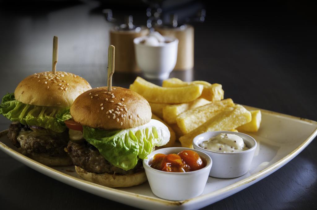 The Fleece Inn Shireshead Екстериор снимка